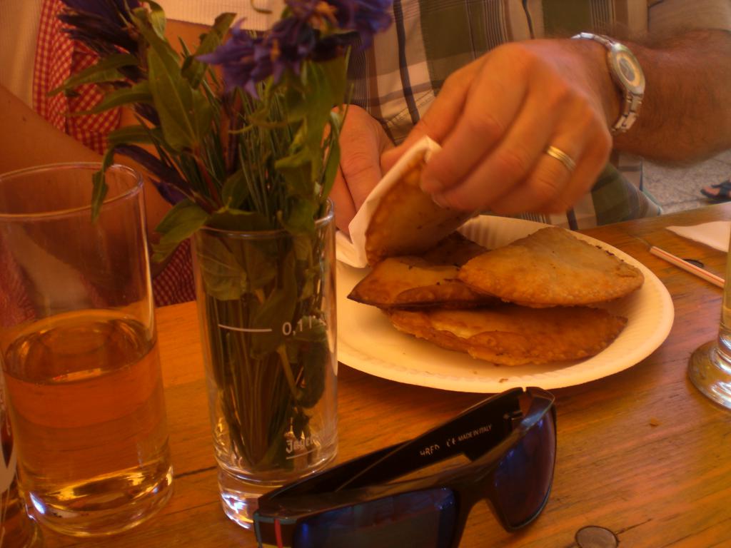 Zillertaler Krapfen . . . - Hotel Tuxertal